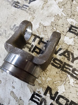 D067000 JOHN DEERE YOKE SHAFT