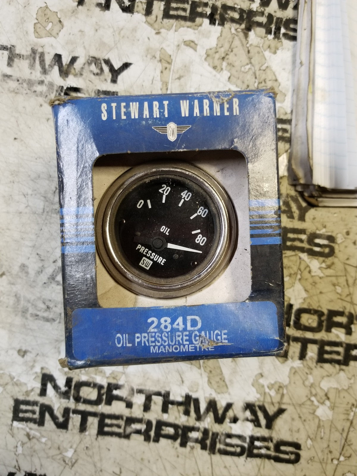284D Stewart Warner Heavy Duty Series Mechanical Oil Pressure Gauge 2 1/16" Dia