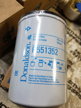LOT OF 5PC - Donaldson Lube Filter Spin-on Full Flow- P551352
