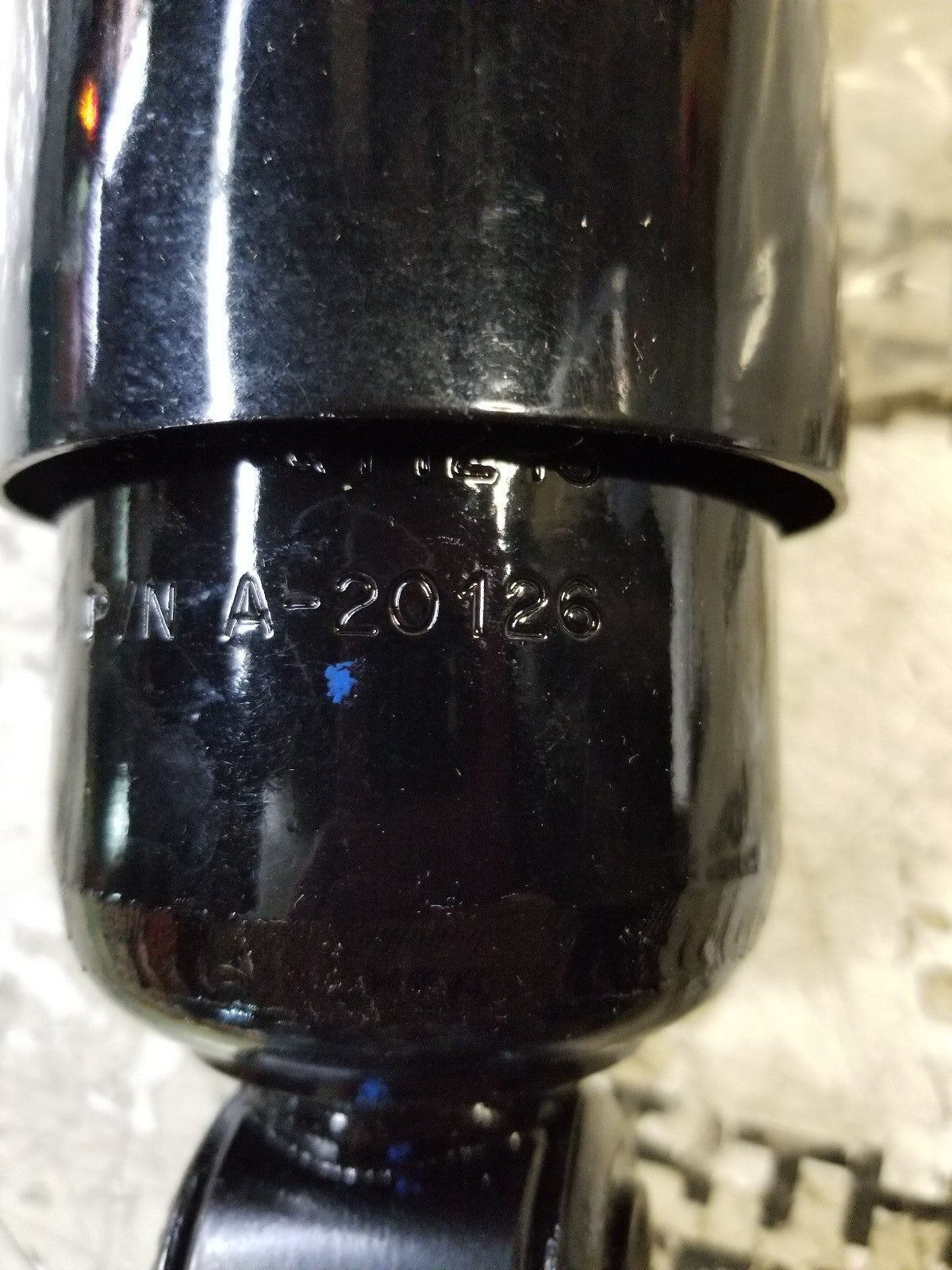 S-20126 HENDRICKSON SHOCK ABSORBER 17.25 inch Extended, 12.00 inch Compressed