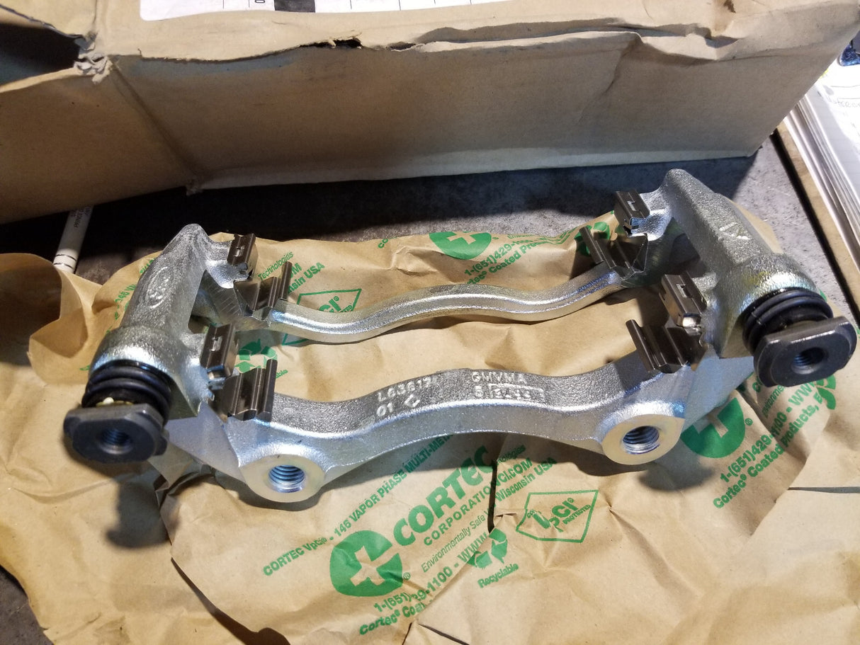 Genuine OEM Ford FRONT Caliper Support BRACKET CK4Z-2B292-P BRBCF-50 Transit