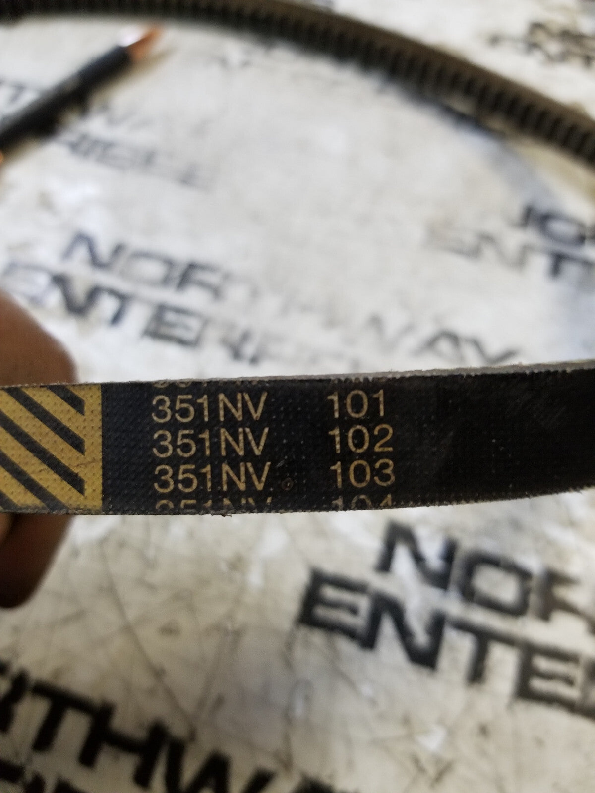005-58-604 SBP 1040 COGGED BELT  SUPER-HC 00558604
