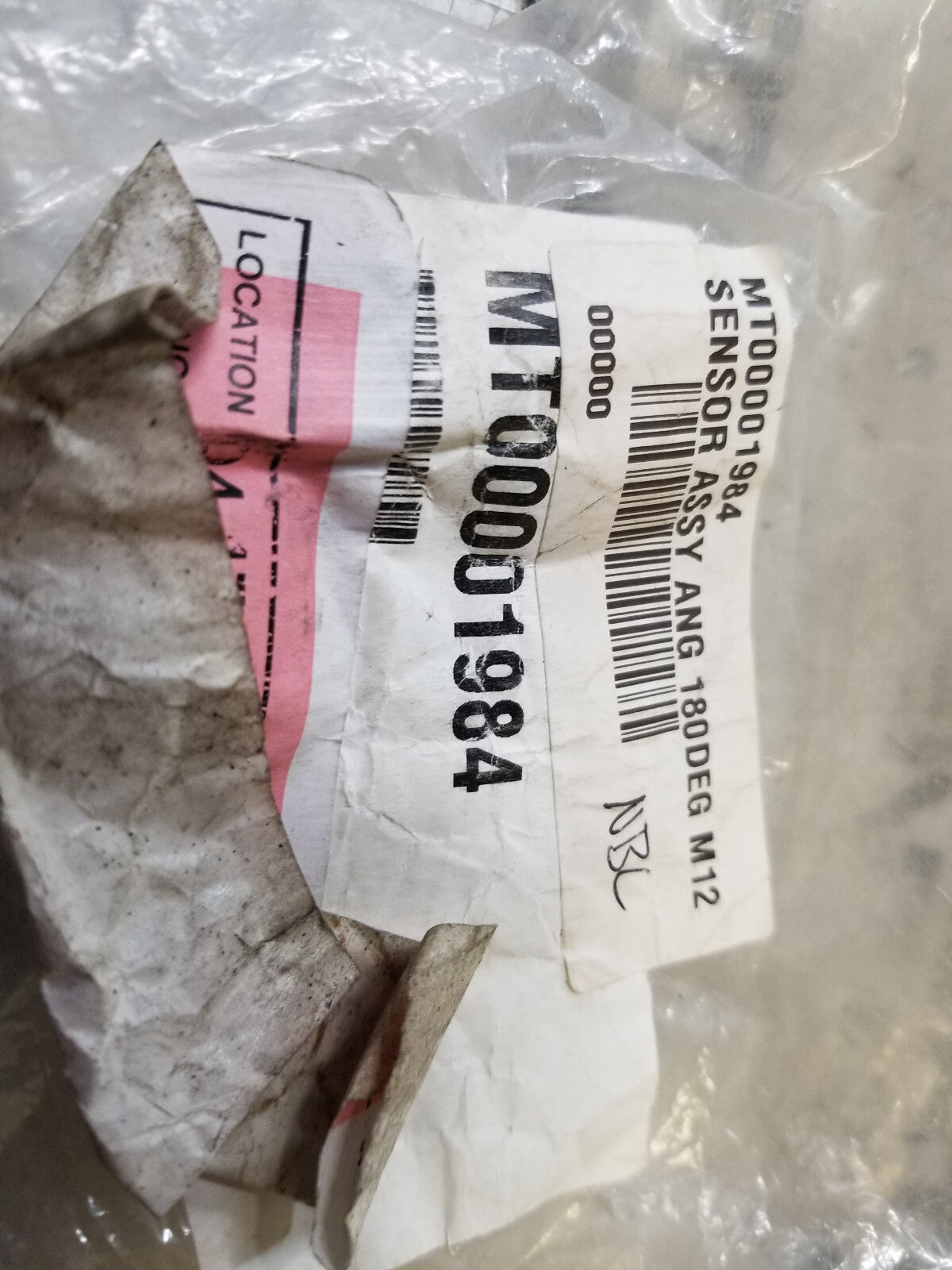 MT00001984 SENSOR ANG 180DEG  M12