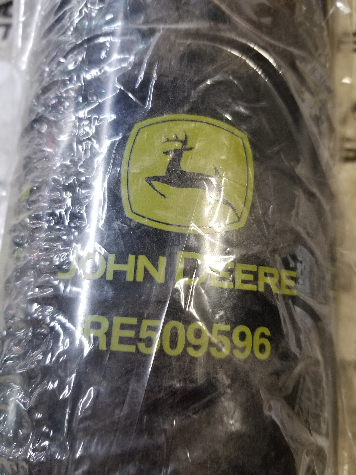 RE509596 JOHN DEERE FUEL FILTER