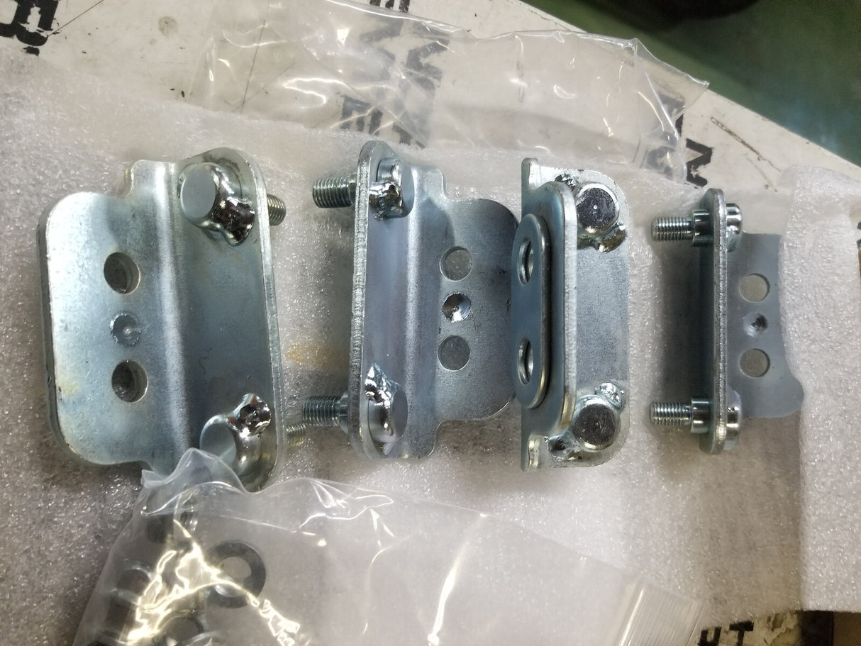K7591-95700 KUBOTA KIT STAY SEAT BELT K759195700