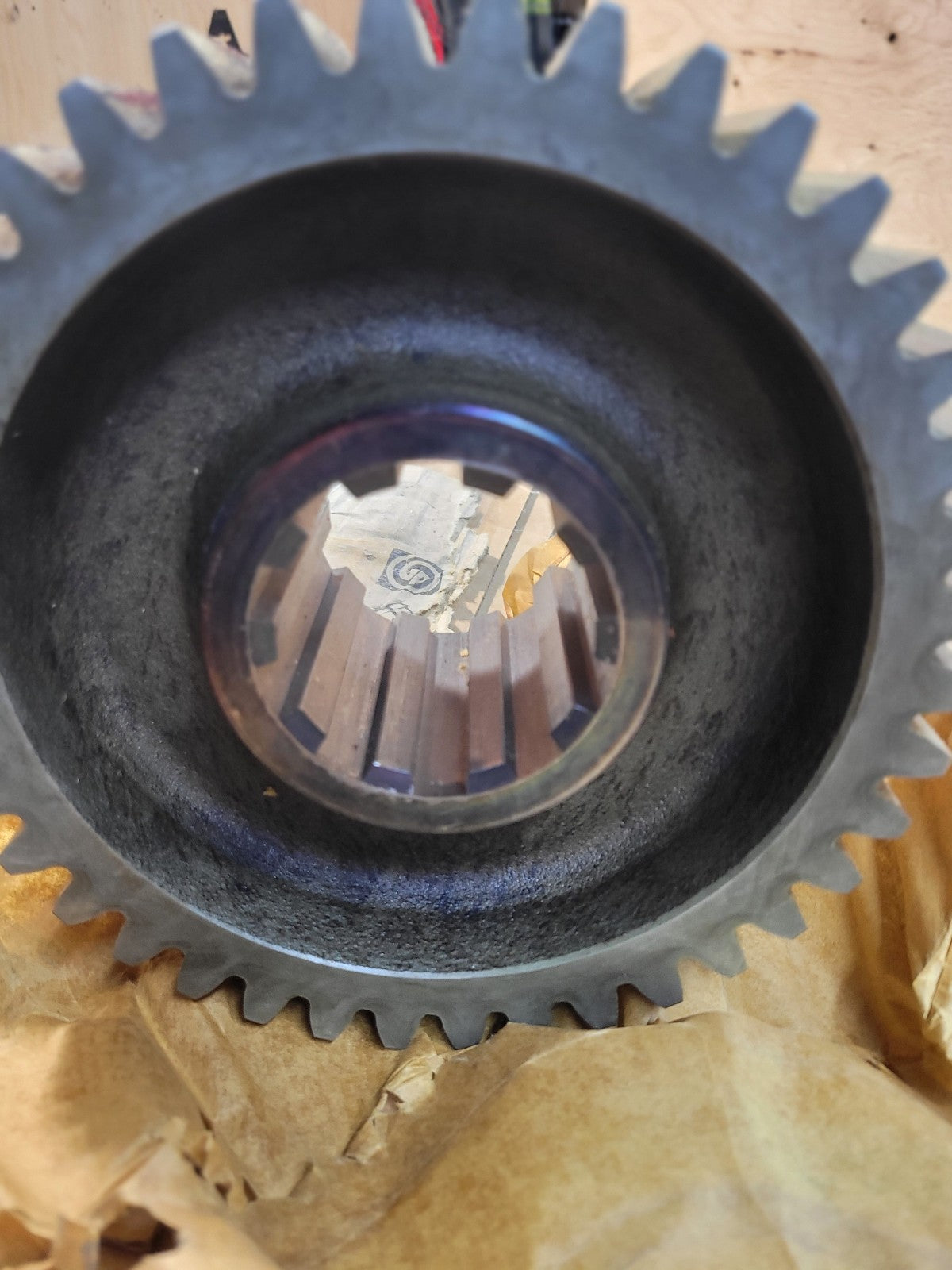 H738-196-5 SPICER GEAR NEW OPEN BOX