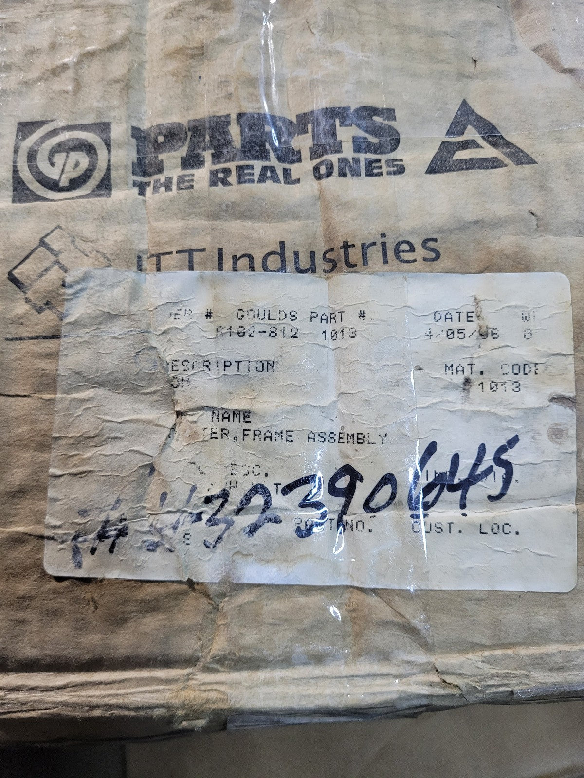 R102-812-1013 GOULDS  Iron Pump Frame Adapter Fits Goulds 3196xltx 13in