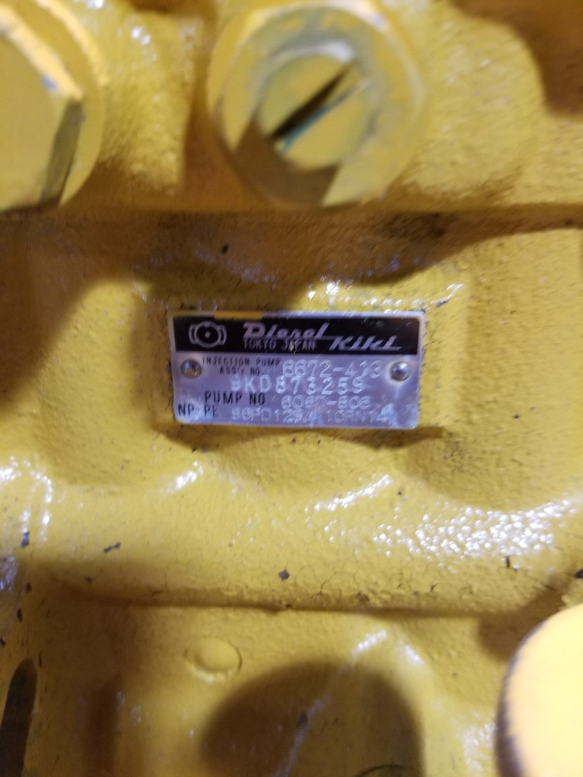 6127-71-1030 6672-413 6067-806 9KD873259 DIESEL INJECTION PUMP