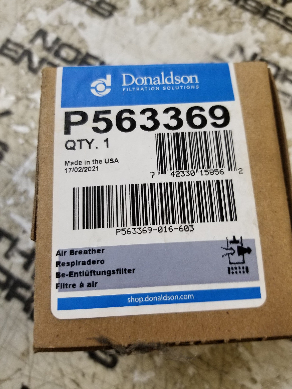 Donaldson Breather - P563369