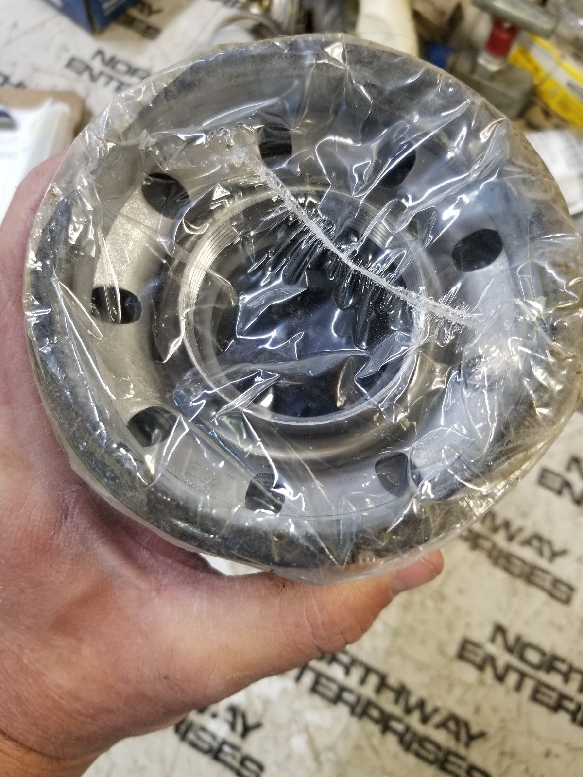 LF9009 FLEETGUARD OIL FILTER Cummins Engines P553000 LF9009 3401544 FTECXLF7000