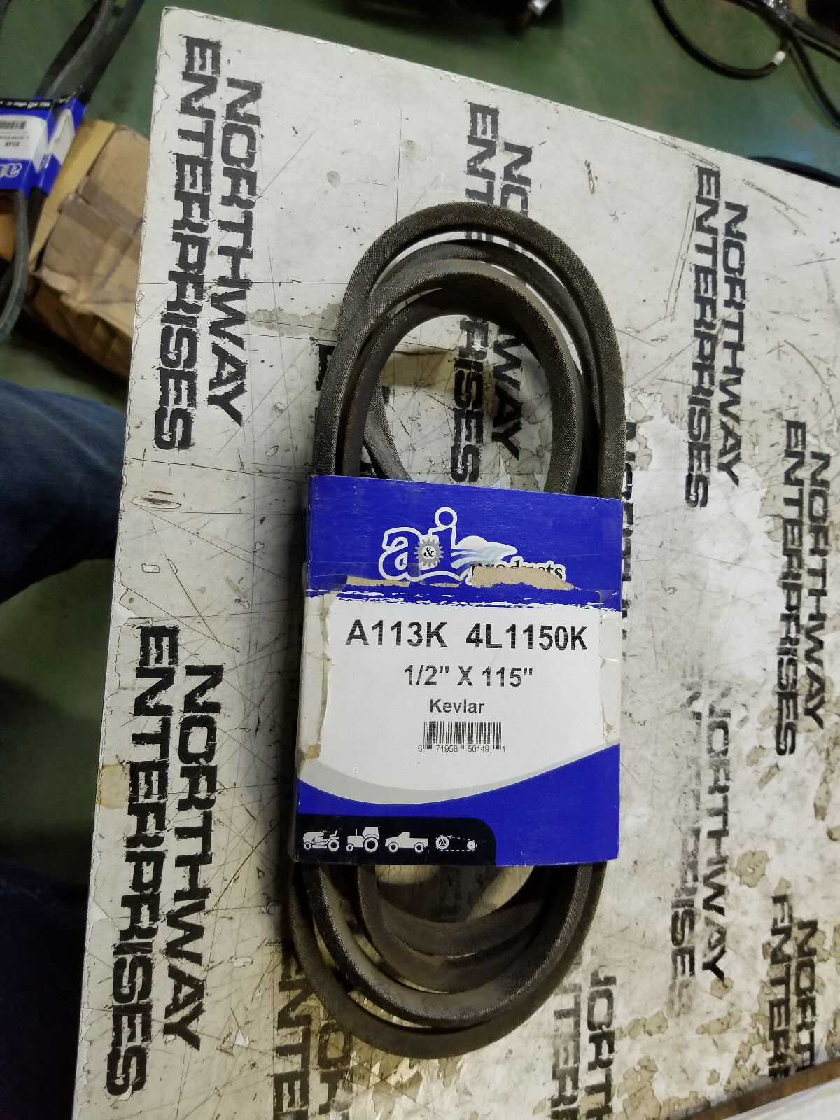 4L1150K, A113K, 1/2 X 115" Lawn And Industrial V-Belt Made With Aramid