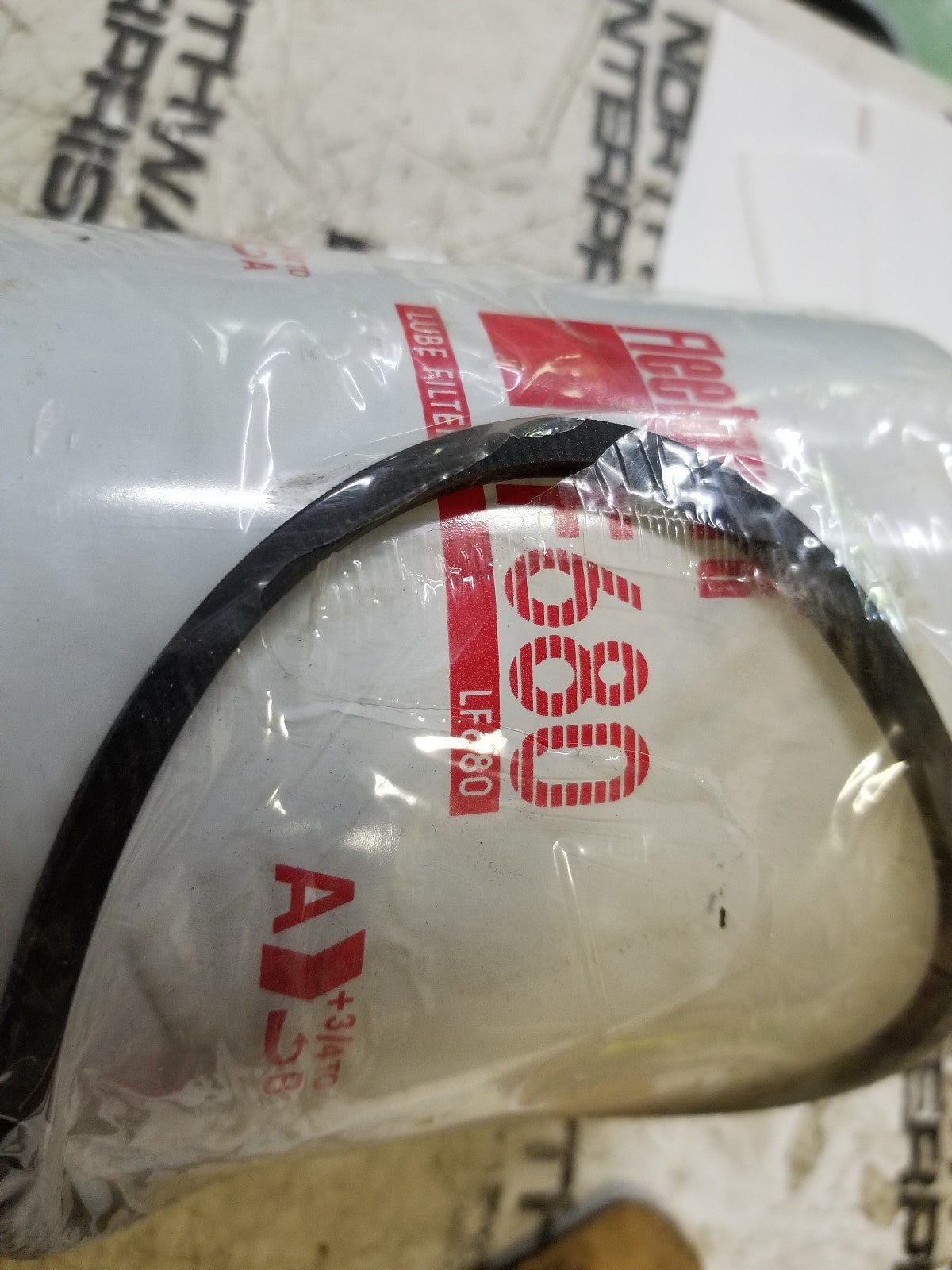 LF680 FLEETGUARD OIL FILTER CROSS P553634