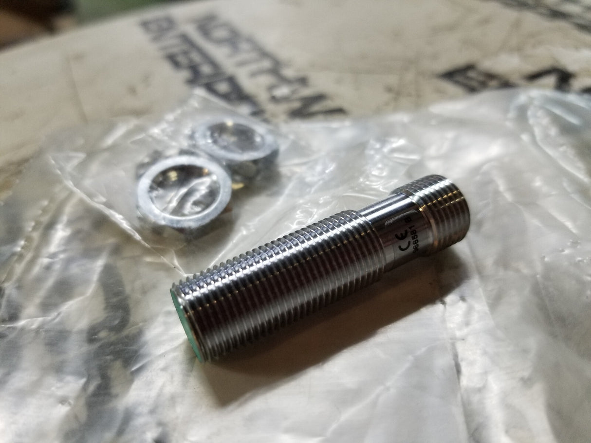 A136136800 SENSOR prox m12 analog
