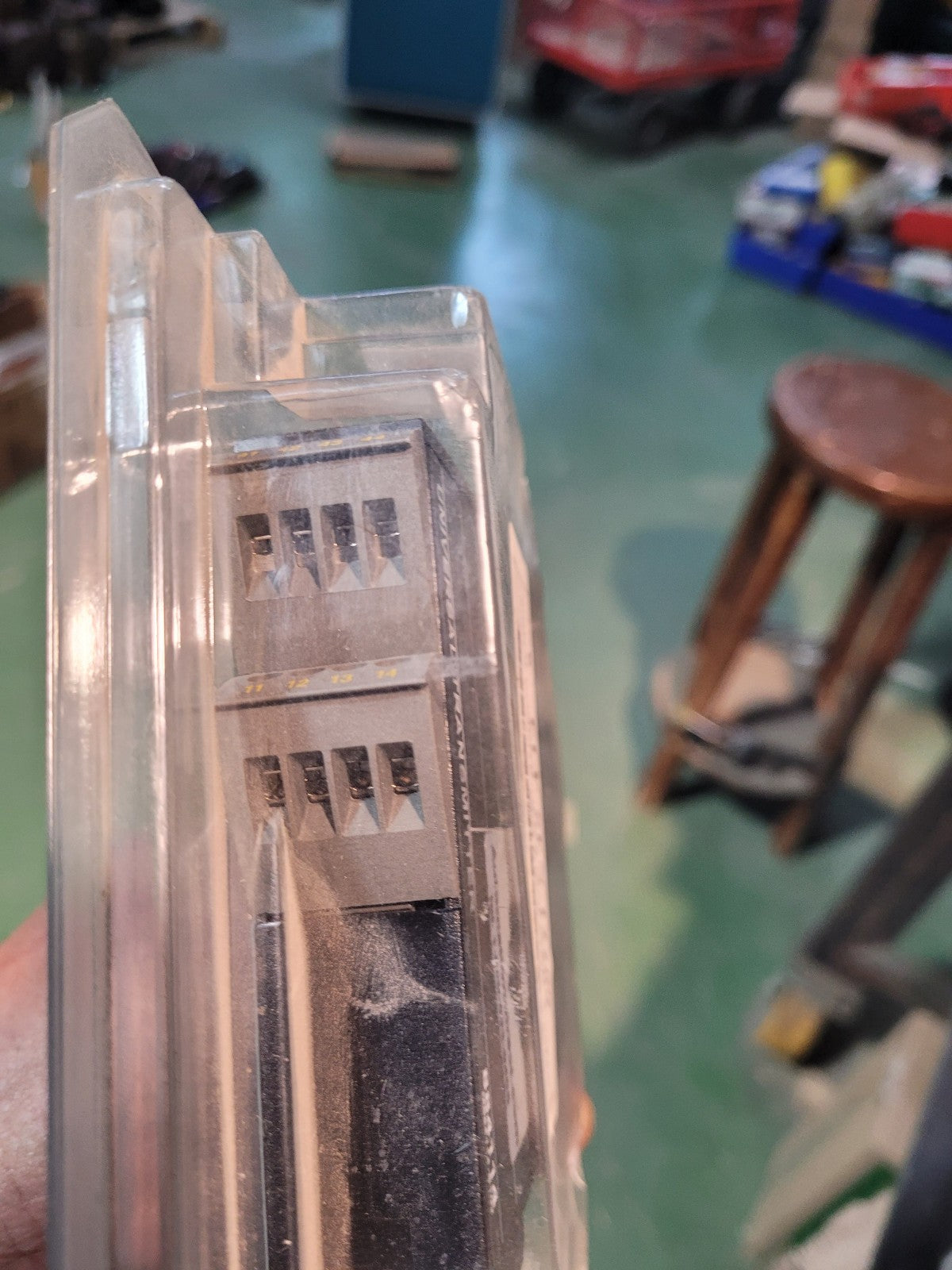 884114	JUT O MOTION SIGNAL CONTROLLER