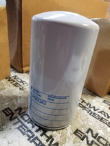 LOT OF 3PC - Donaldson Lube Filter Spin-on Combination- P557382