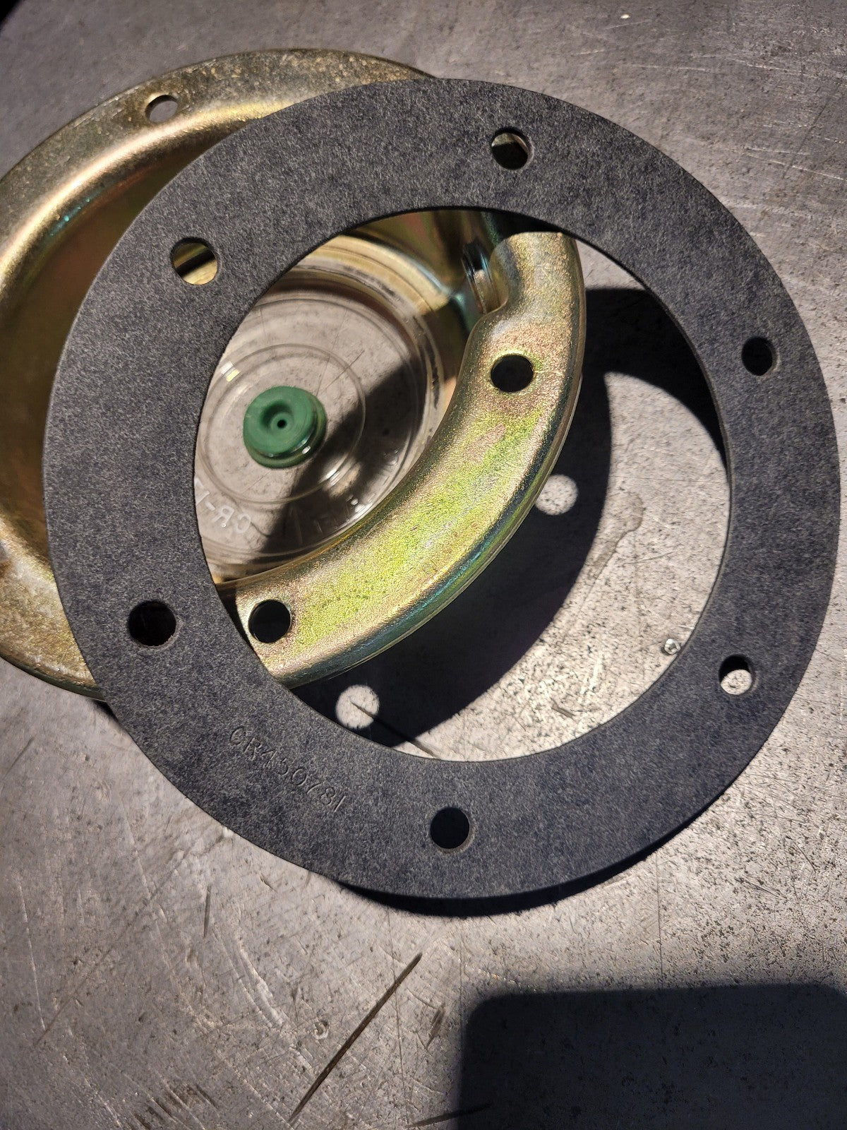 CR-1703 SKF OIL FILL HUB CAP