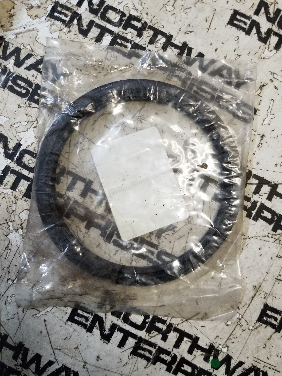 E5NN6701BA A&I SEAL REAR CRANK SEAL