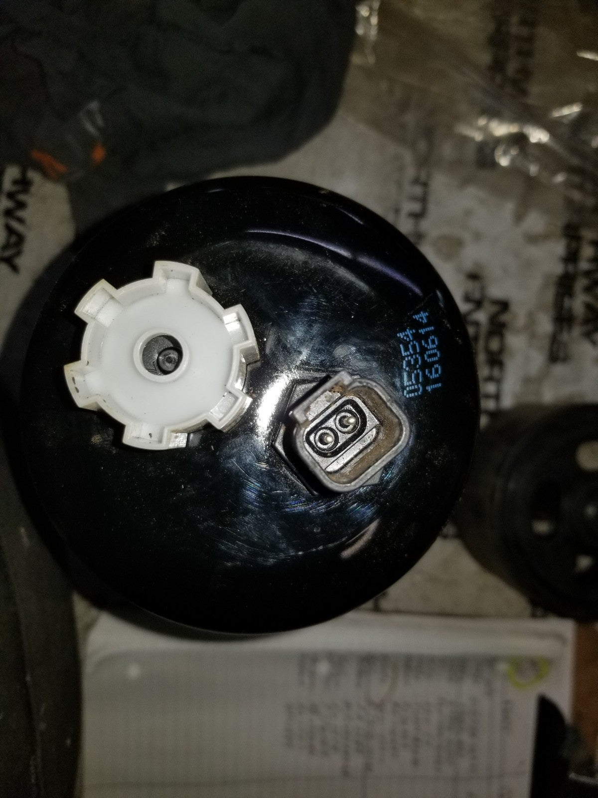 RE522687 JOHN DEERE SPIN ON FUEL FILTER