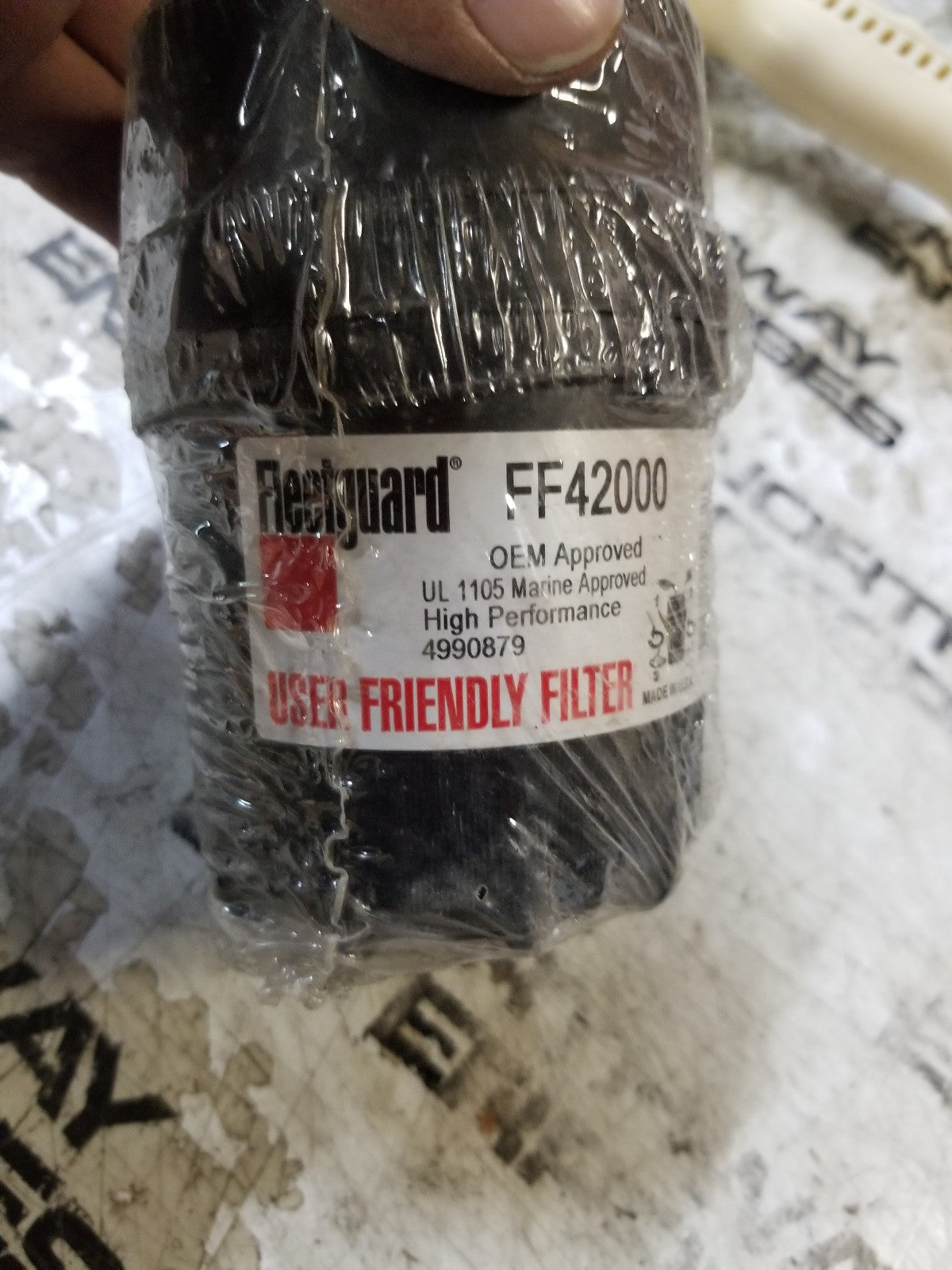 FF42000 CUMMINS FLEETGUARD FUEL FILTER CROSS TO 4990879 BF788 P550440