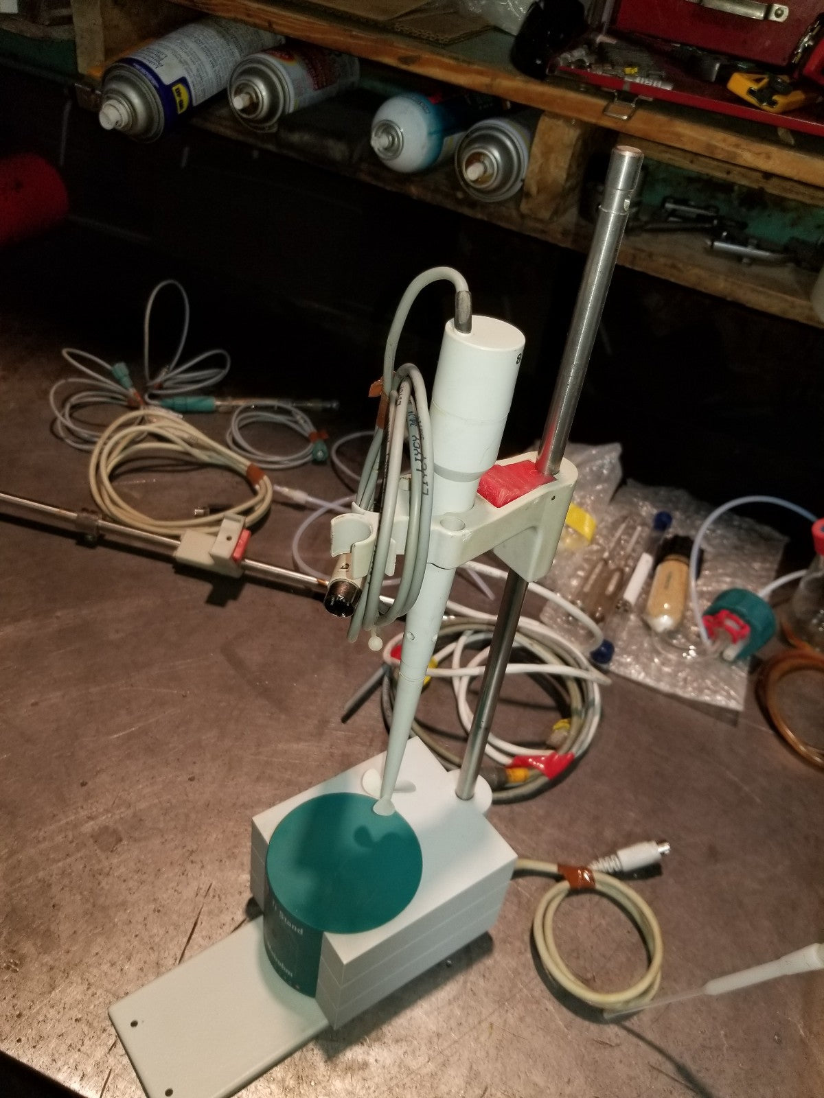 831 KF COULOMETER METROHM  Keypad 703 Ti Stand W/ MISC PARTS
