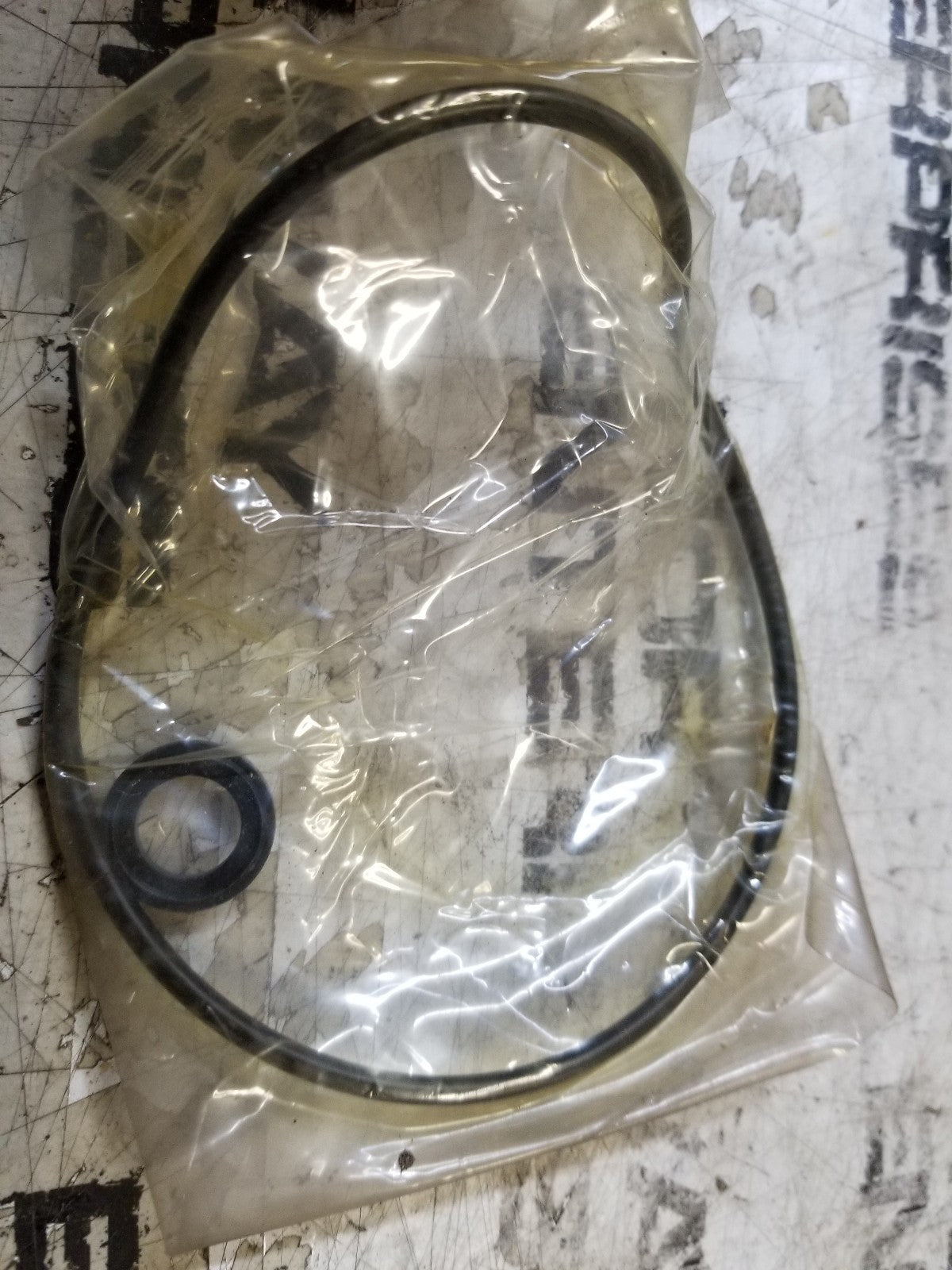 HITACHI 4676385 FUEL FILTER
