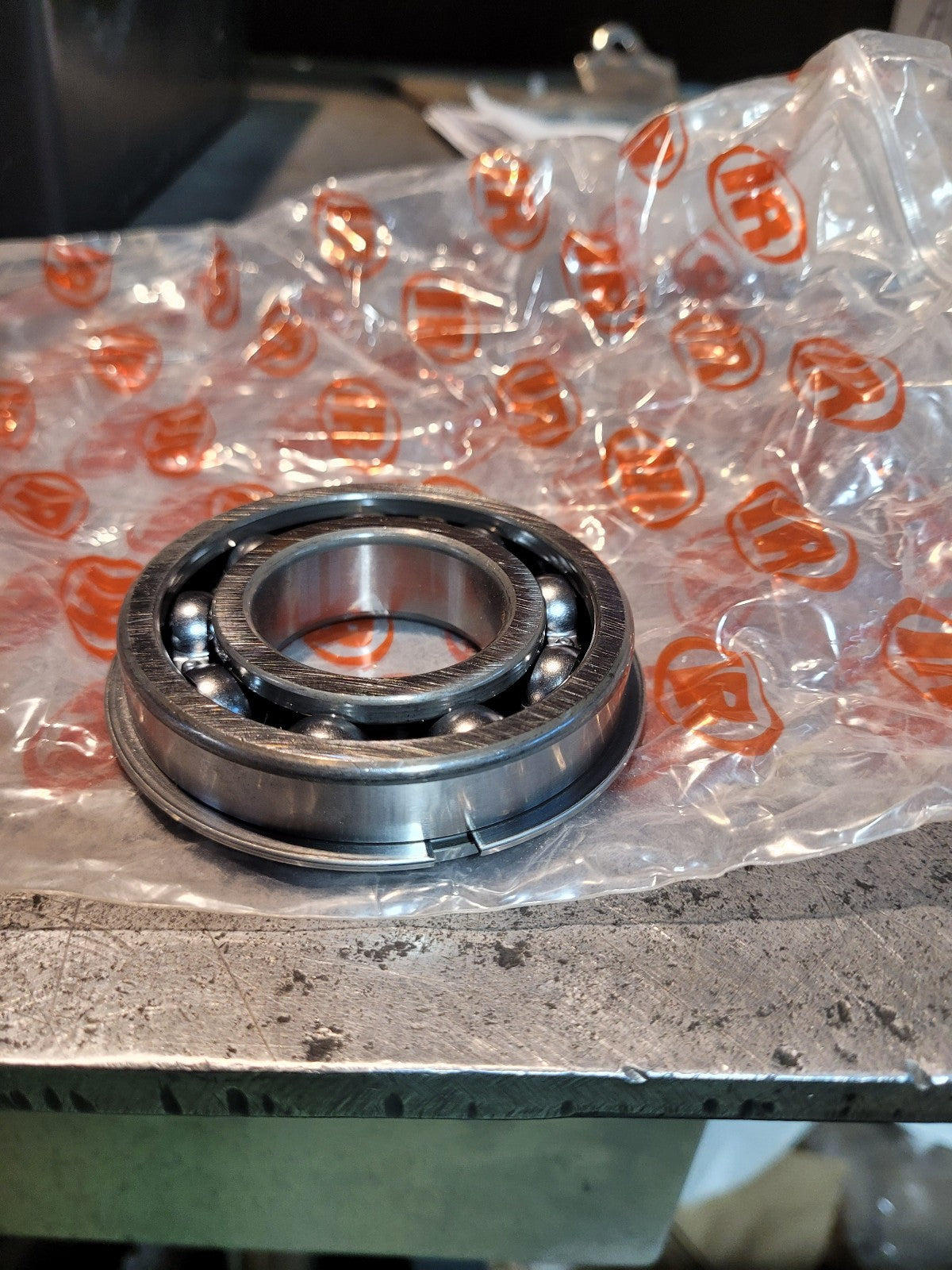 95951224 INGERSOLL RAND BEARING WITH SNAP RING