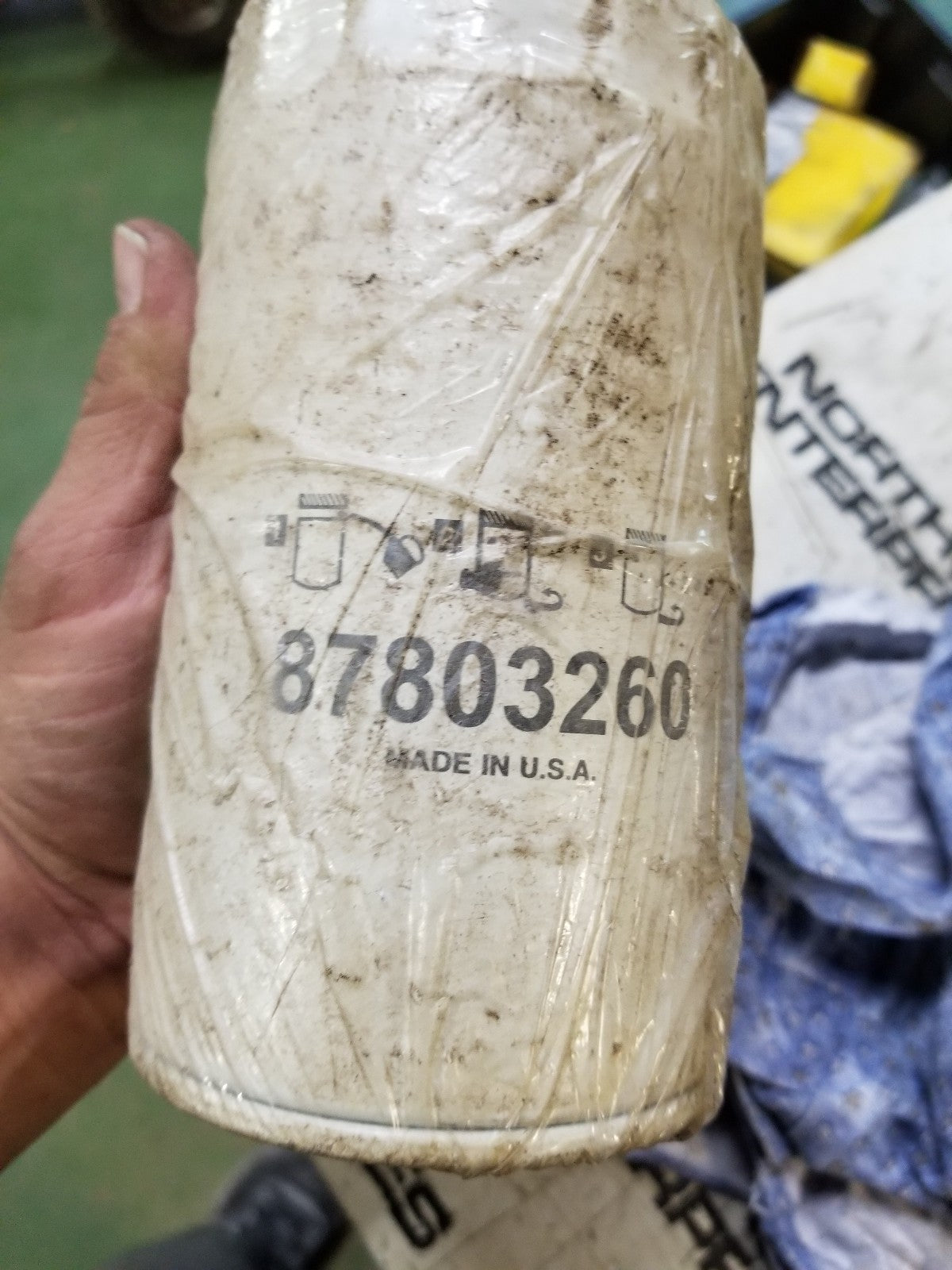 87803260 NEW HOLLAND FUEL FILTER