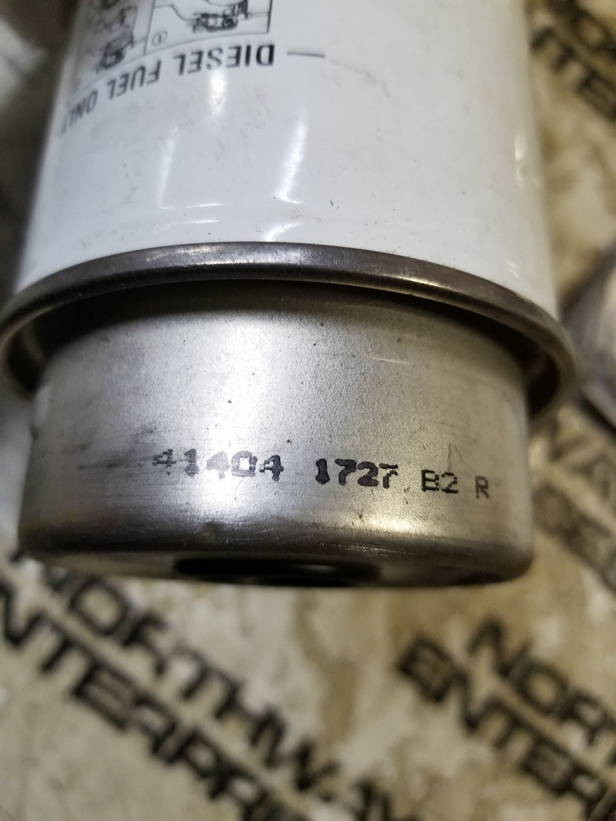 FS19546 FLEETGUARD FUEL FILTER REPLACES BF7682-D/ RE6423