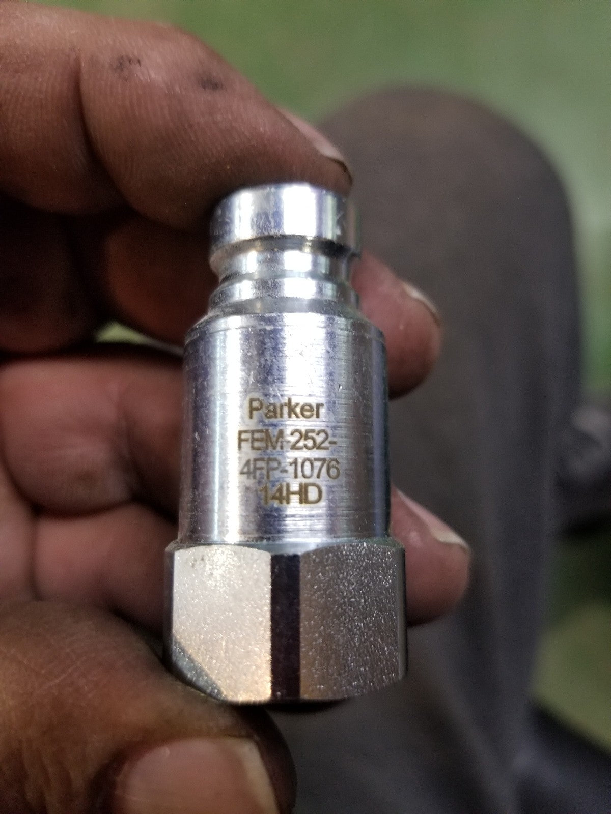 7J626-66220 GENUINE KUBOTA COUPLER