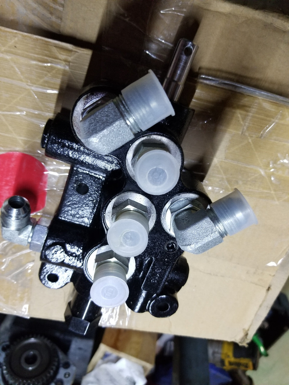 Kubota B2346 Spill Guard Valve Kit for LA534 front loader 7J056-96000