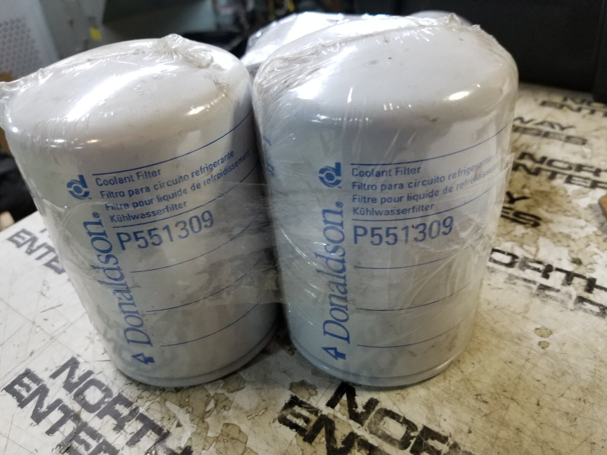 LOT OF 2PC - P551309 DONALDSON COOLANT FILTER