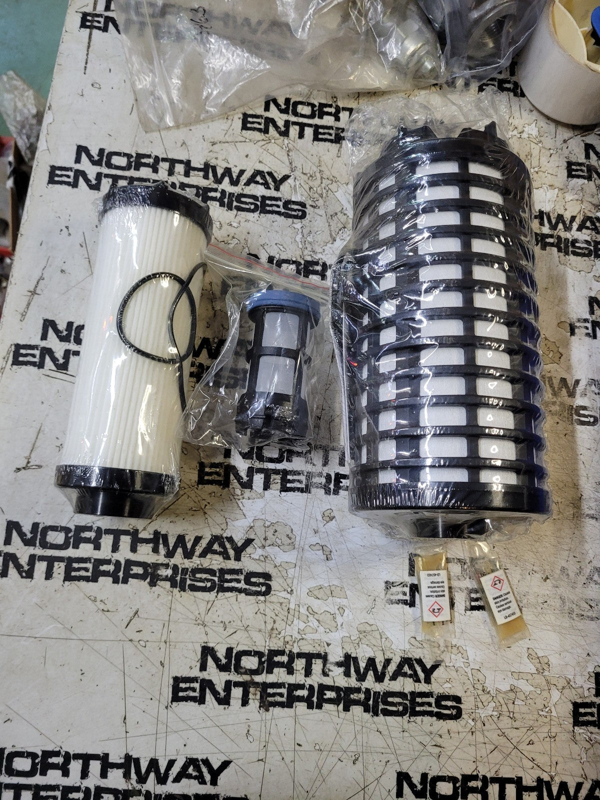 Genuine DETROIT FUEL FILTER KIT A0000905151 DD13/15