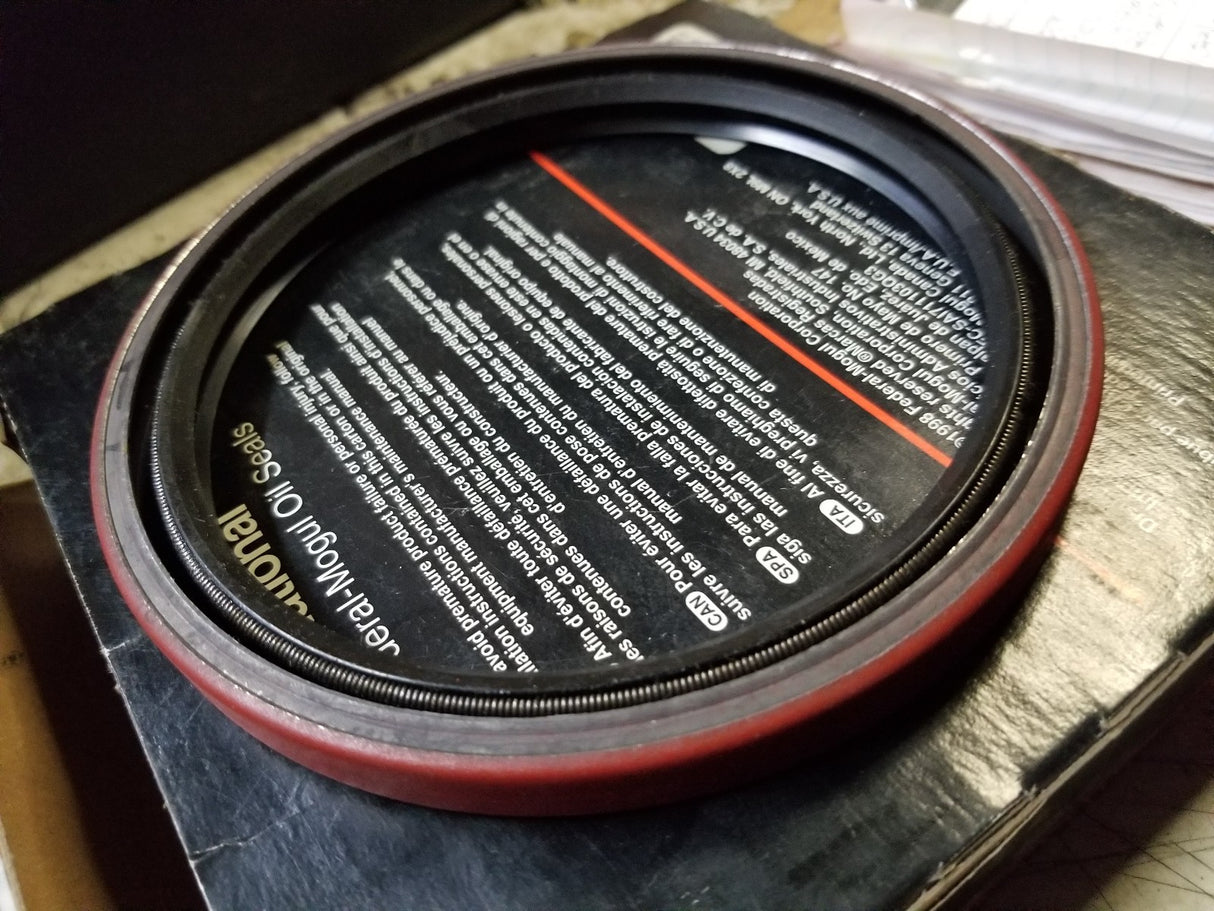 415138 FEDERAL SEAL 4.750 in Shaft, 5.756 in OD, 0.500 in Width