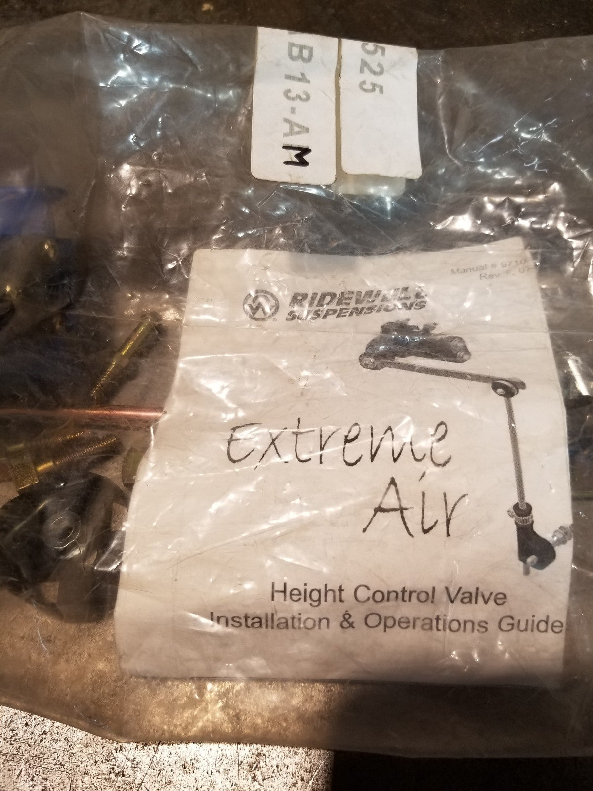 Euclid E12525 Height Control Valve, 3/8 Fitting, With Linkage E-12525