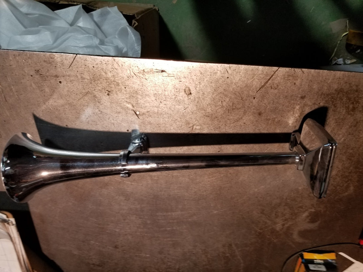 22? Chrome Zinc Round Bell Horn H00855 HADLEY