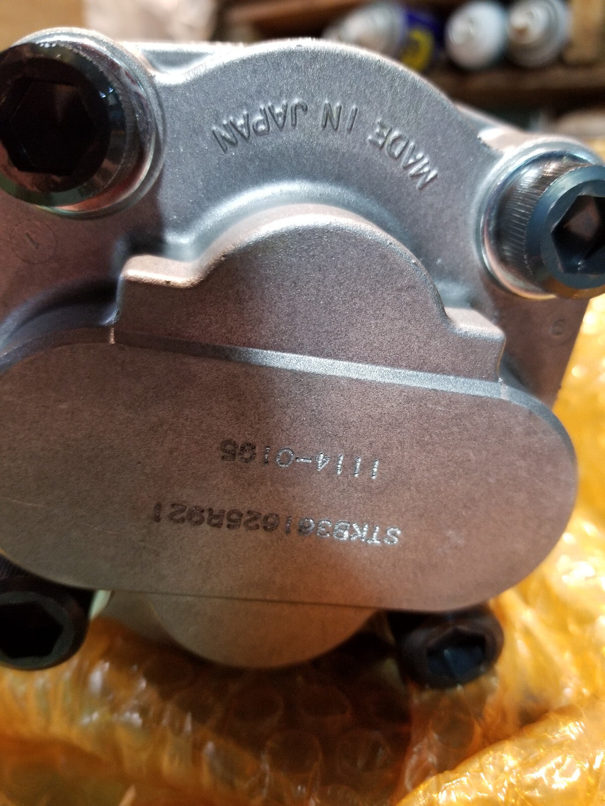 V0611-62510 OEM KUBOTA High-Flow Tandem Hydraulic Pump Fits Kubota SVL90-2C