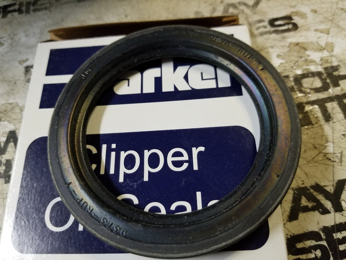 Parker 9373 H1L5 Clipper Oil Seal 9373-Rup-2 3.125" X 4.125" X 0.438"