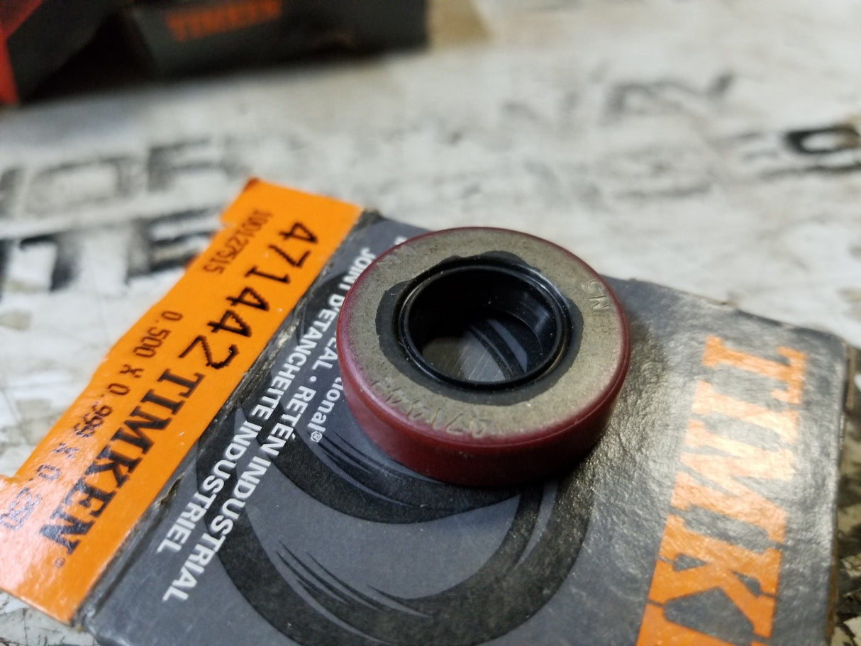 472015 TIMKEN Oil Seal - Solid, 2.125 in Shaft Dia., 3.005 in OD