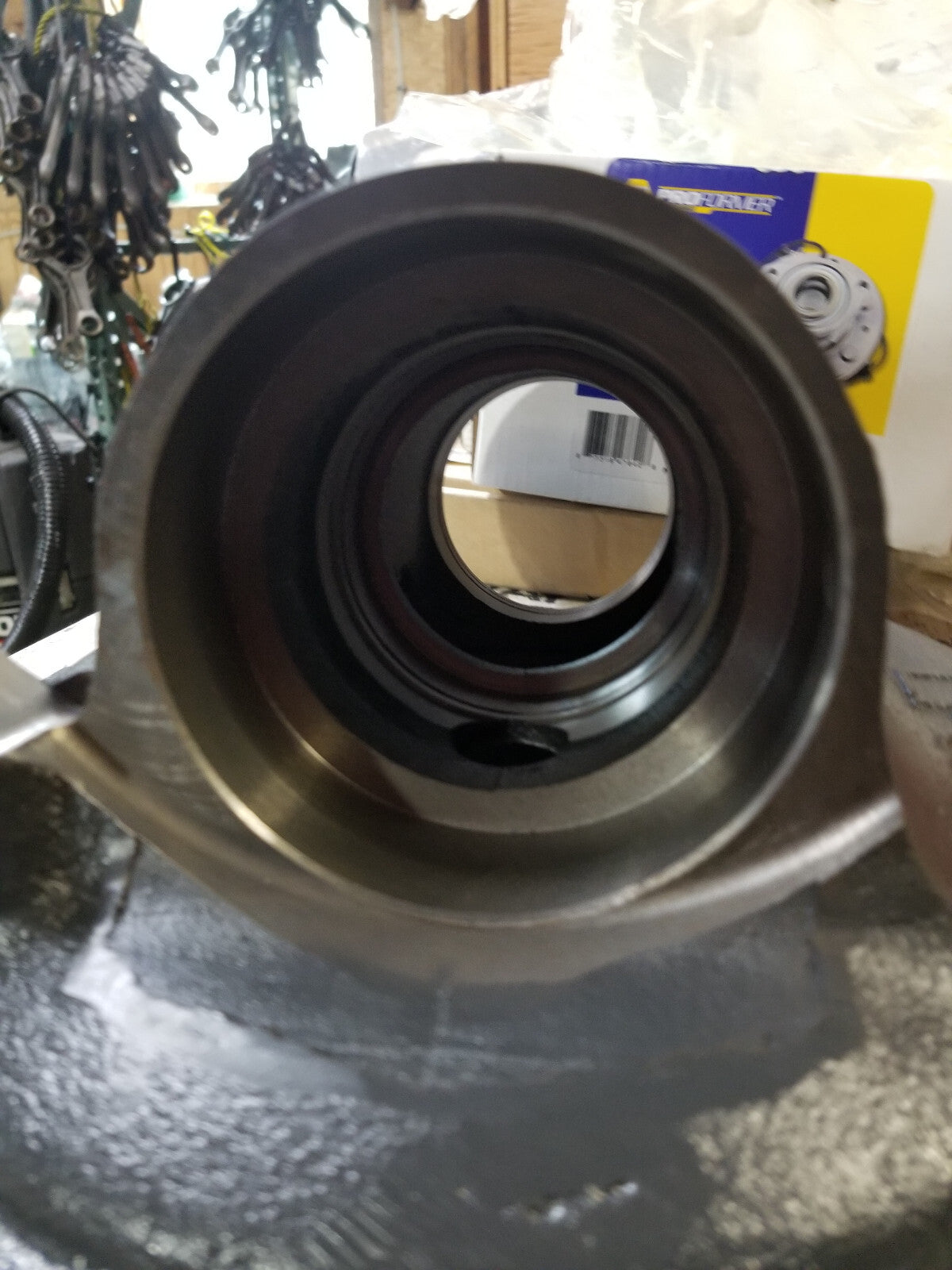 32440-43828 CASE, AXLE LH