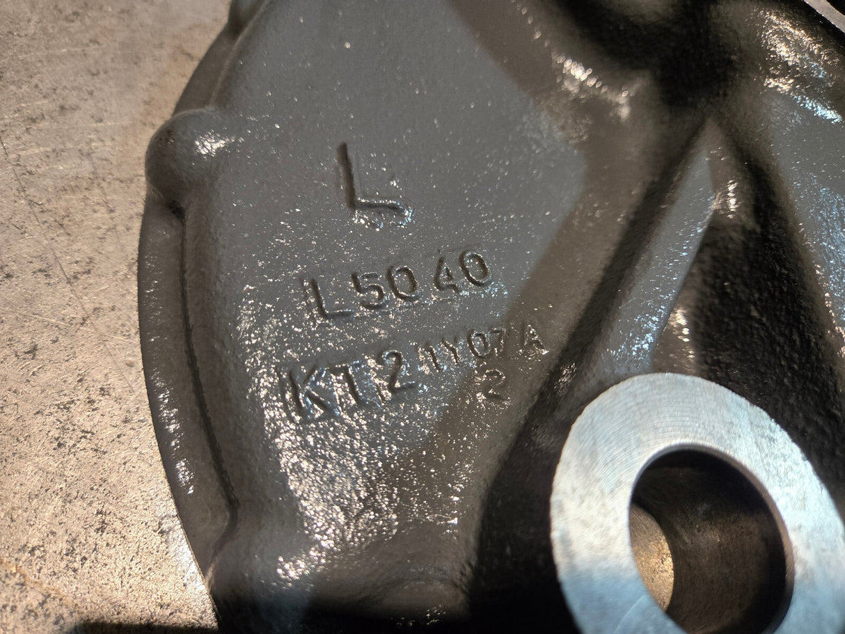 TD050-28612 KUBOTA CASE BRAKE LH TD05028612