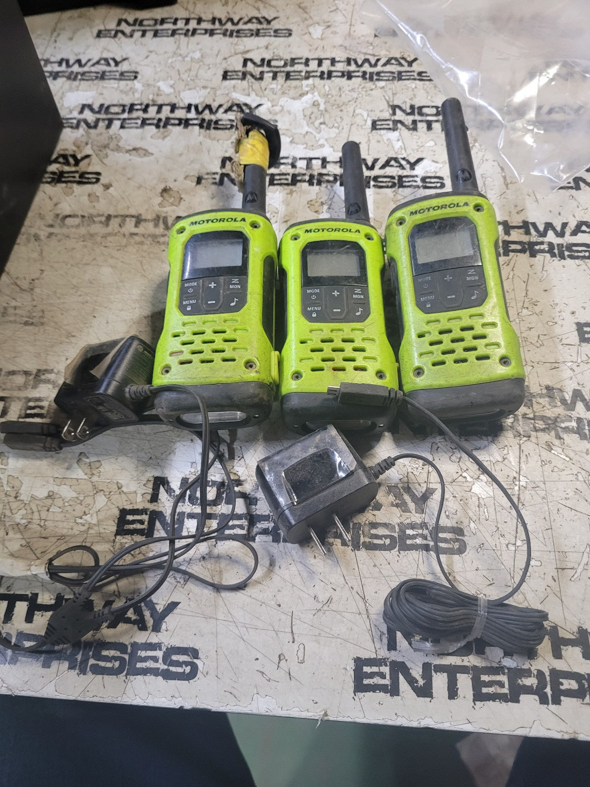 LOT OF 3 MOTOROLA T600 RADIOS REF 103