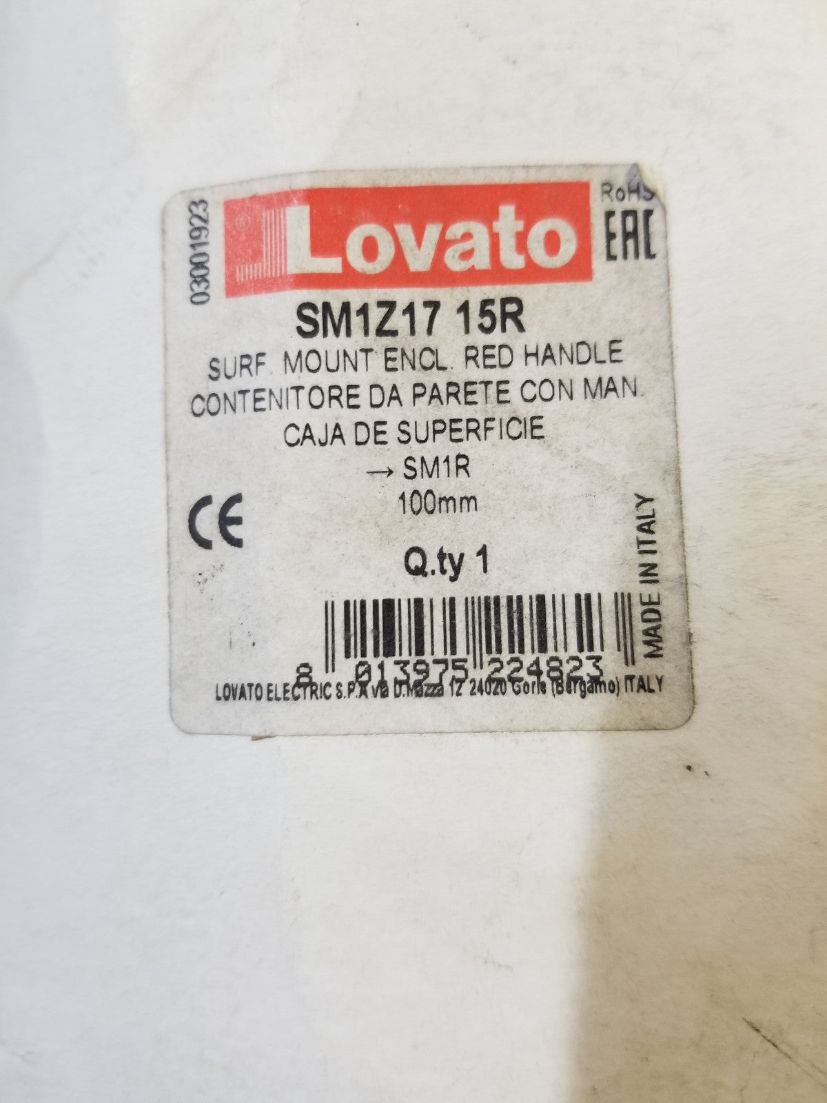 SM1R0650 SM1Z1715R LOVATO ELECTRIC SM1Z1715R Surface Mount Enclosure AND SWITCH