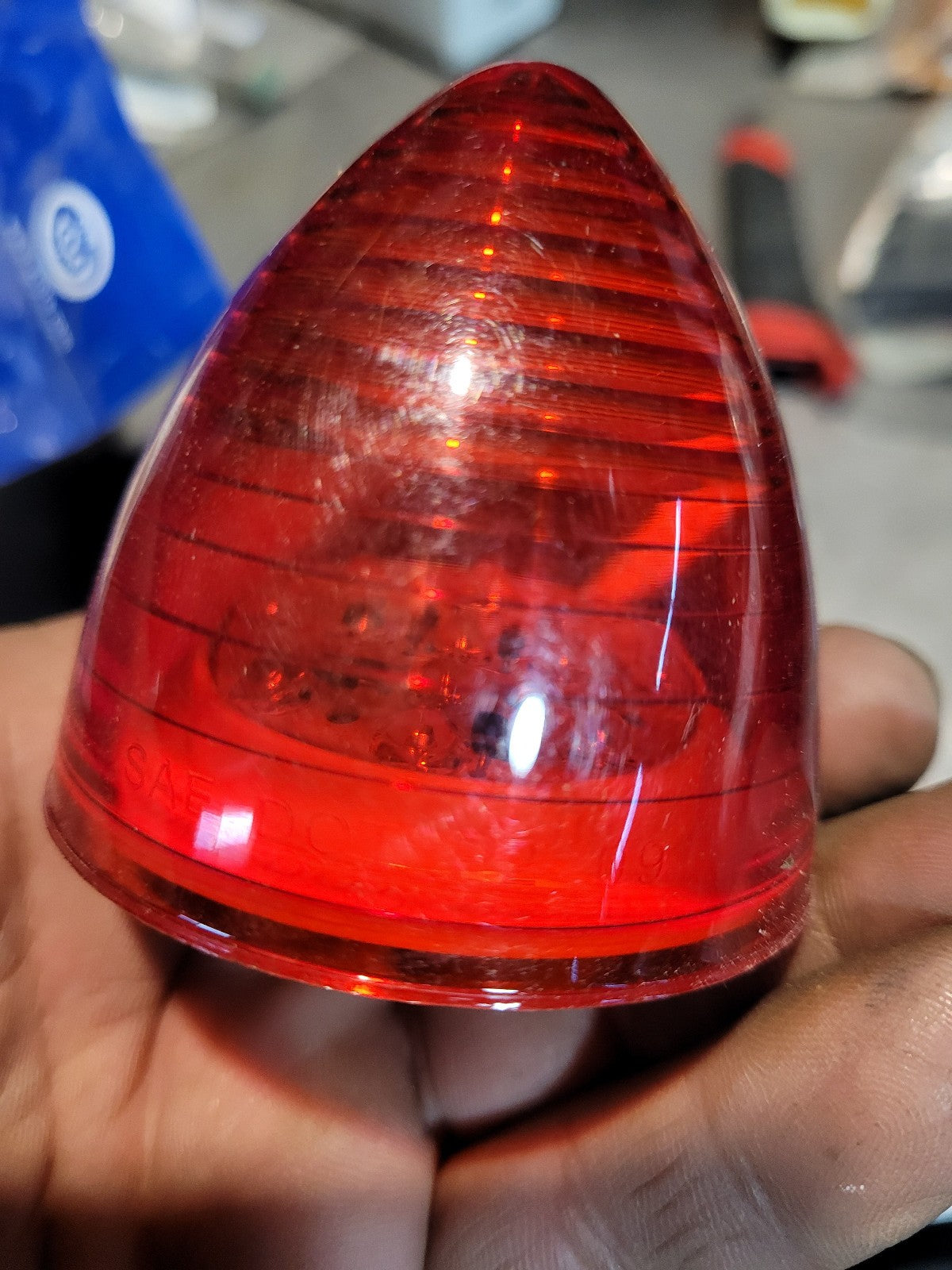 Grote G1082 Hi Count 2 1/2" 9-Diode Beehive Clearance/Marker LED Lamp