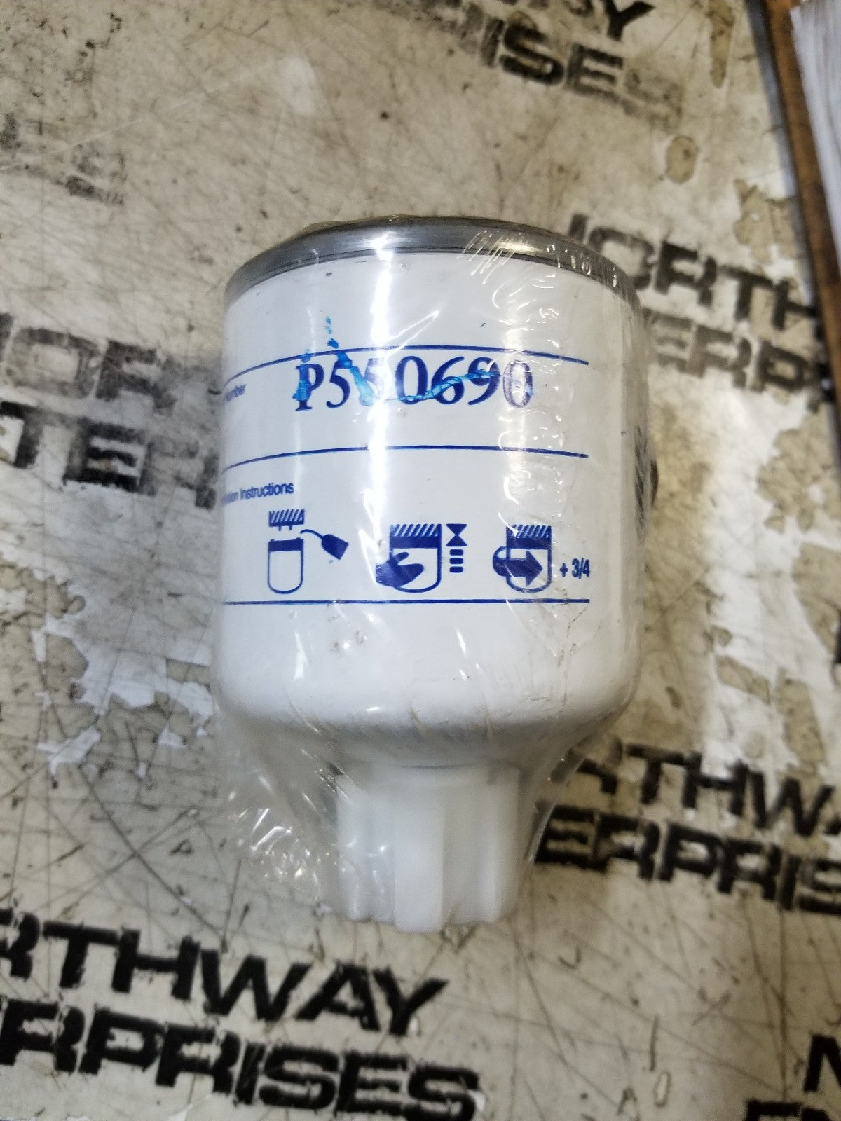 P550690 DONALDSON SPIN ON FUEL FILTER