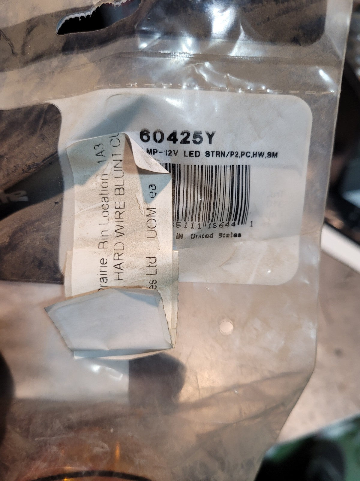 Truck Lite 60425Y 60 Series Turn Signal Light Led, Yellow Oval Lens, 6 Diode