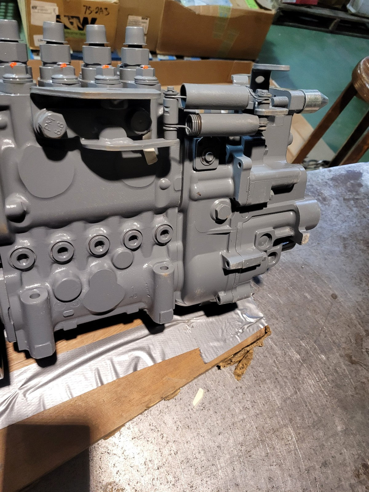 ZEXEL Fuel Injection Pump 115603-4860 101605-0300 22040-1510 107491-3131 107049