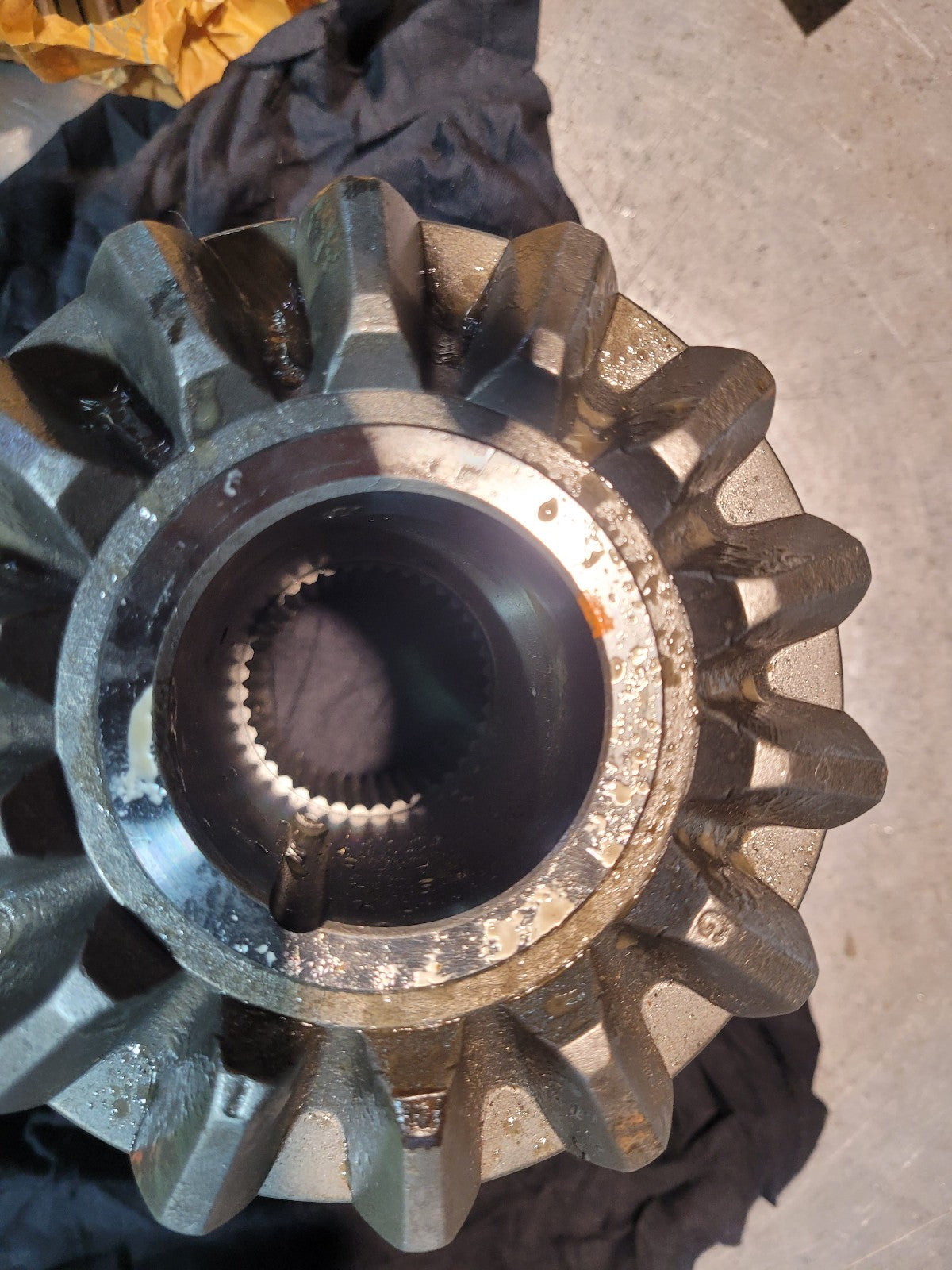 513876 ETN SPICER SIDE GEAR AND LUBE PUMP KIT REPLACED BY  504065