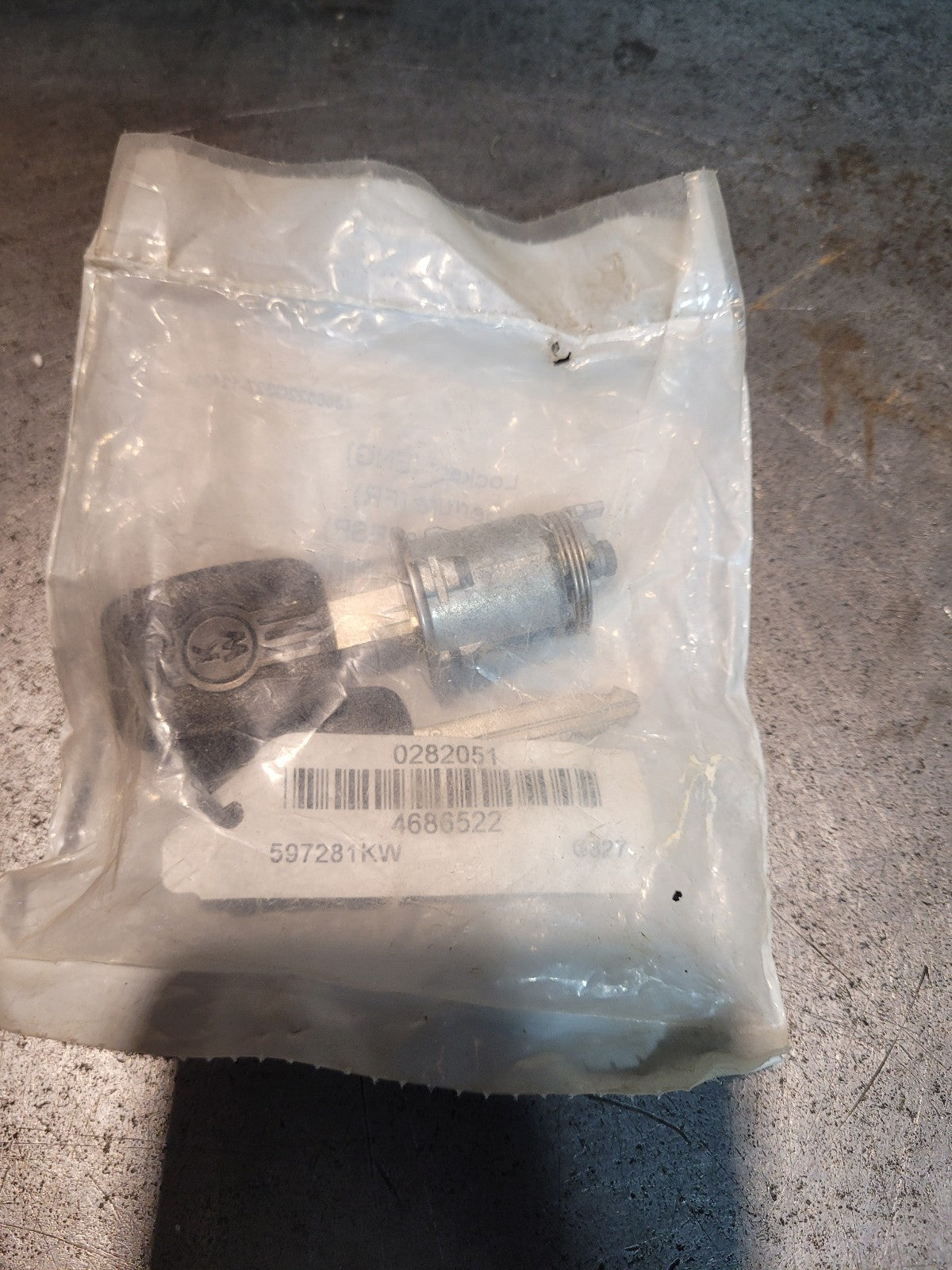 597281KW Paccar Kenworth Lock Cylinder Kit