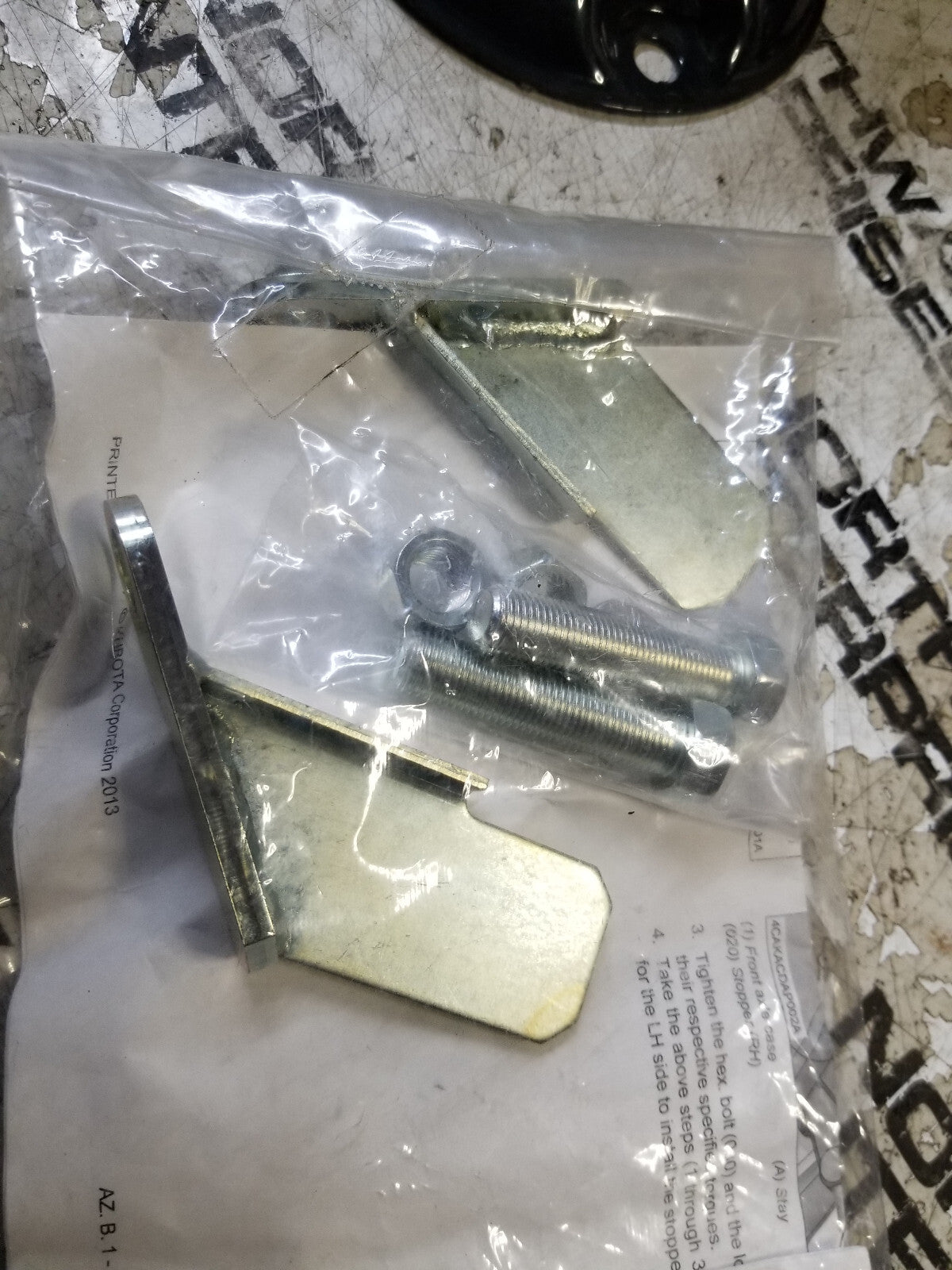 B4573 STEERING STOP KIT FOR B50 & LX20 SERIES 6C410-95700