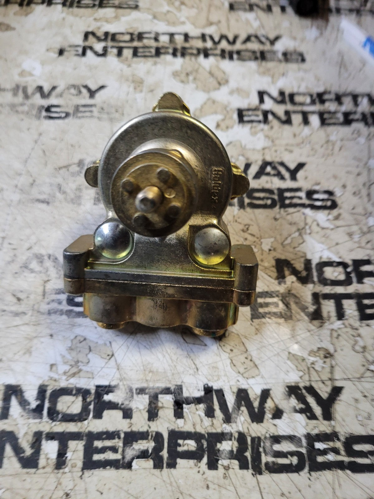 Kenworth G90-1099-095 Leveling Valve 90555142